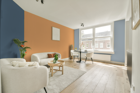 kamer in kleur S 1040-y30r met designkleuren op de wanden