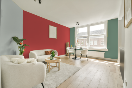 kamer in kleur S 1070-y90r met designkleuren op de wanden