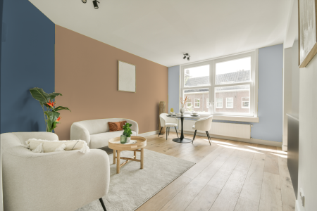 kamer in kleur S 2020-y30r met designkleuren op de wanden