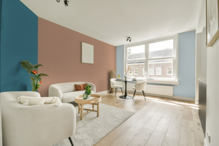 kamer in kleur S 2020-y50r met designkleuren op de wanden