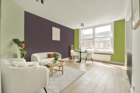 kamer in kleur S 6010-r10b met designkleuren op de wanden