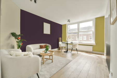 kamer in kleur Ppg1046-7 met designkleuren op de wanden