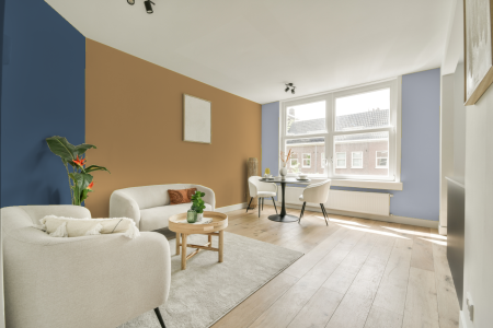 kamer in kleur Ppg1091-5 met designkleuren op de wanden