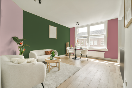 kamer in kleur Ppg1131-7 met designkleuren op de wanden