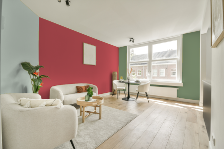 kamer in kleur Ppg1188-6 met designkleuren op de wanden