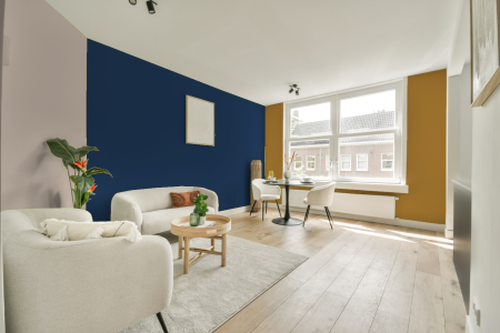 kamer in kleur Sikkens iris blauw met designkleuren op de wanden