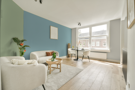 kamer met ton-sur-ton kleurencombinatie en Sikkens hemels blauw