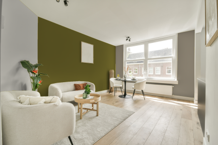 woonkamer met neutrale kleuren en Gn 025-01