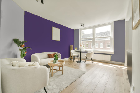 woonkamer met neutrale kleuren en Gn 048-03