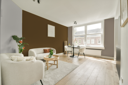 woonkamer met neutrale kleuren en Gn 078-02