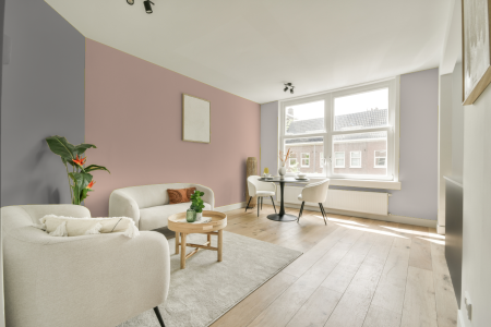 woonkamer met neutrale kleuren en Gn 091-10