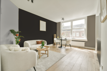 woonkamer met neutrale kleuren en Gn 113-01