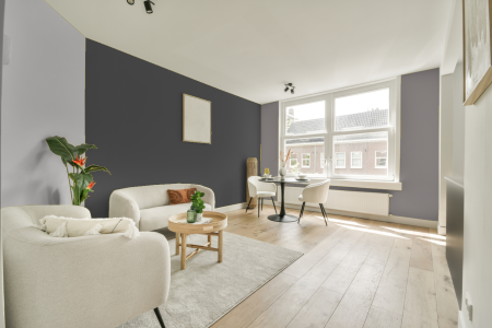 woonkamer met neutrale kleuren en Gn 116-02