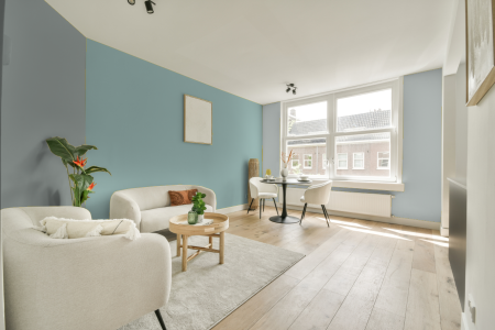 woonkamer met neutrale kleuren en S 1515-b50g