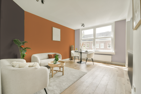 woonkamer met neutrale kleuren en S 2050-y40r