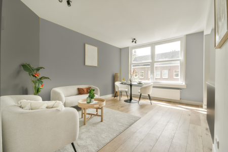 woonkamer met neutrale kleuren en S 2502-y