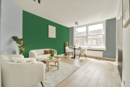 woonkamer met neutrale kleuren en S 3050-g10y