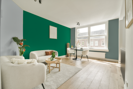 woonkamer met neutrale kleuren en S 3060-b90g