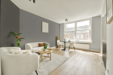 woonkamer met neutrale kleuren en S 3502-y