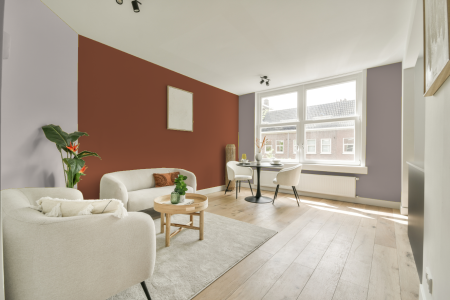 woonkamer met neutrale kleuren en S 4040-y60r