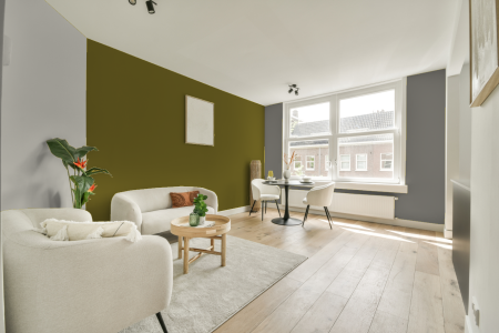 woonkamer met neutrale kleuren en S 4550-g70y