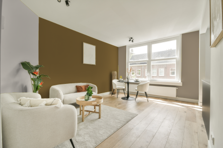 woonkamer met neutrale kleuren en S 5030-y