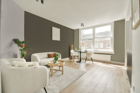 woonkamer met neutrale kleuren en S 6010-g90y