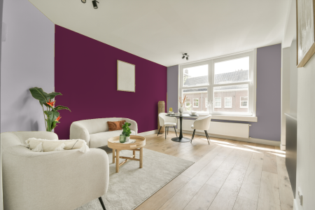 woonkamer met neutrale kleuren en Ral 350 30 40