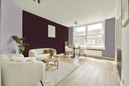 woonkamer met neutrale kleuren en Ral 360 20 15