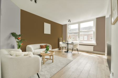 woonkamer met neutrale kleuren en Ppg1103-6