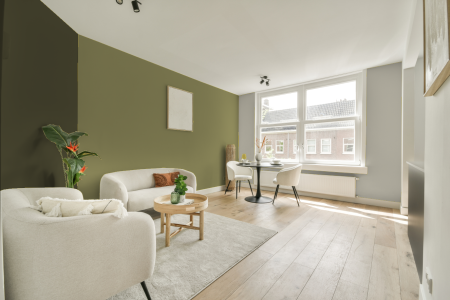 woonkamer met neutrale kleuren en Ppg1119-6