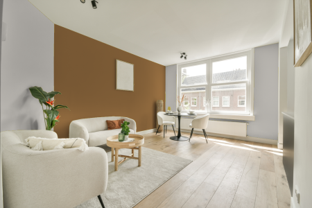 woonkamer met neutrale kleuren en Ppg16-13