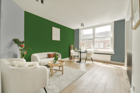 woonkamer met neutrale kleuren en J9.50.38