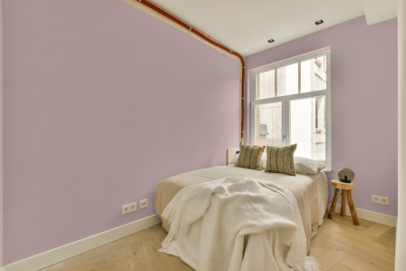 logeerkamer met Subtle lilac op muren