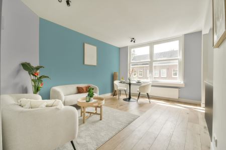 apartement met de kleur Gn 109-12 op de muren