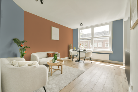 apartement met de kleur Gn 119-07 op de muren