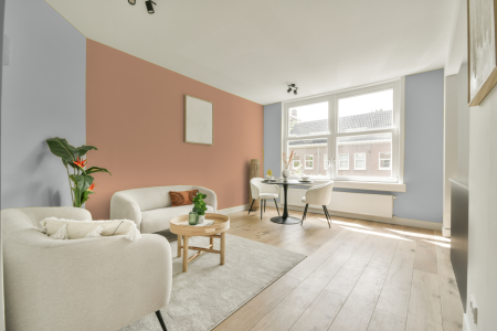 apartement met de kleur Ppg1013-2 op de muren