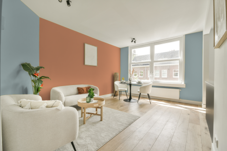 apartement met de kleur Ppg1034-4 op de muren