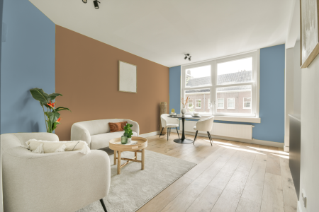 apartement met de kleur Ppg1156-3 op de muren