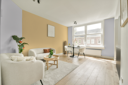 apartement met de kleur Ppg1172-2 op de muren