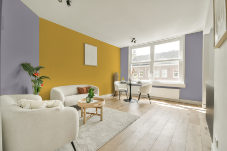 apartement met de kleur Ppg1172-4 op de muren