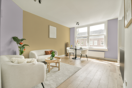 apartement met de kleur Ppg1177-2 op de muren