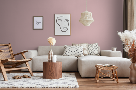 woonkamer met strak design in kleur Ppg18-19